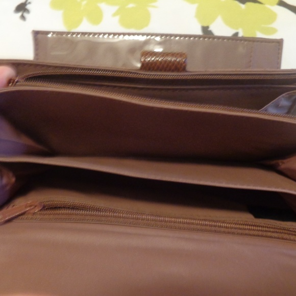 Brown Wallet - Picture 4 of 4